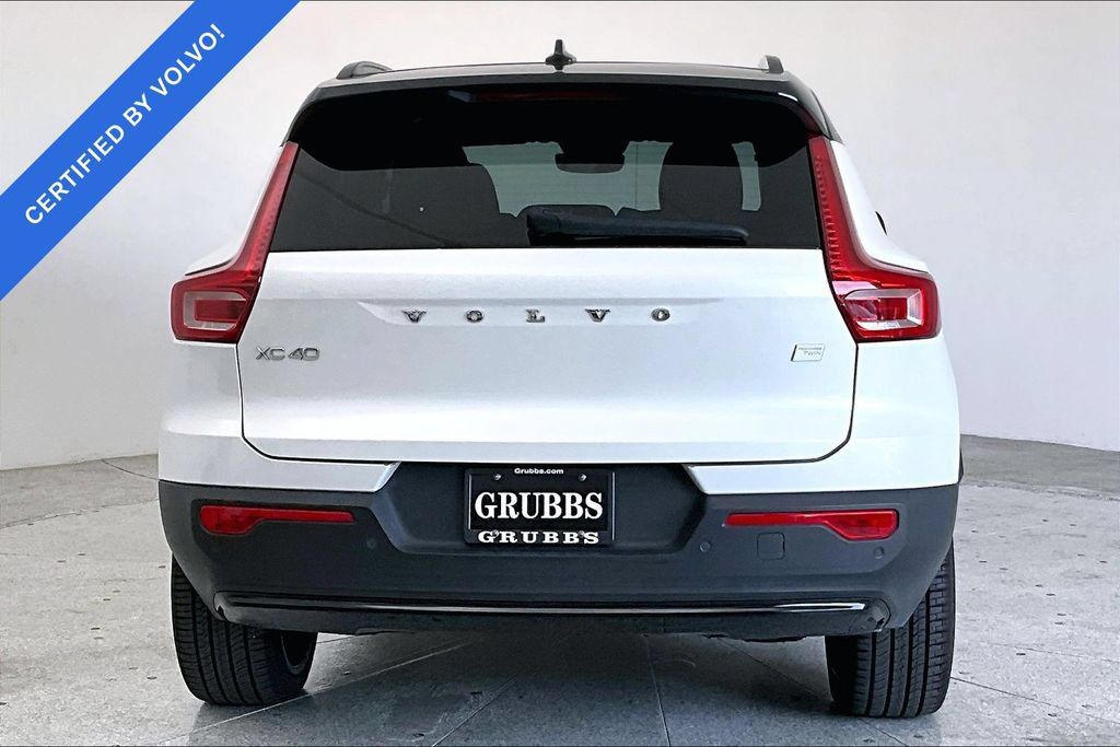Certified 2023 Volvo XC40 Recharge Ultimate AWD/4WD image 5
