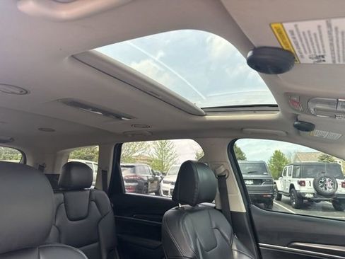 Used 2023 Kia Telluride S w/ S Sunroof Package image 17