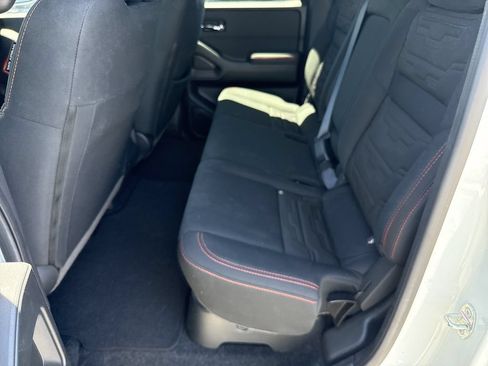 Used 2024 Nissan Frontier Pro-X RWD image 24