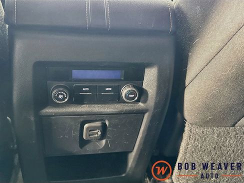 Used 2020 Chevrolet Traverse LS AWD/4WD image 32