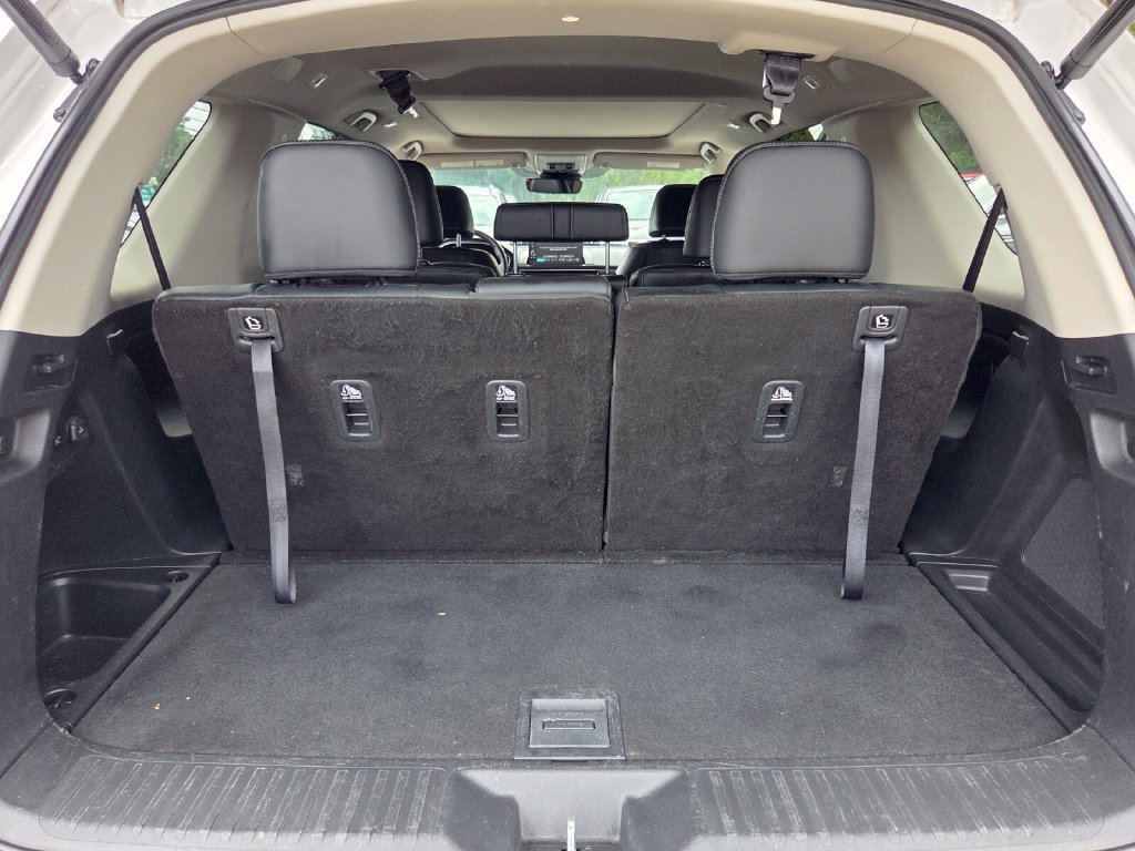 Certified 2024 Honda Pilot Touring image 14