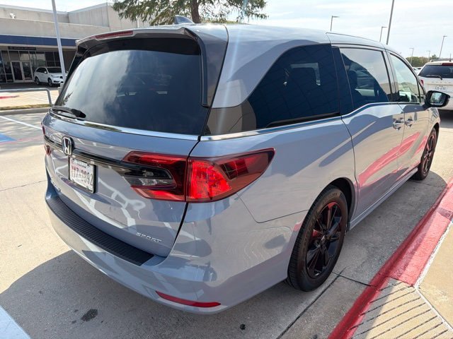 Used 2023 Honda Odyssey Sport image 5
