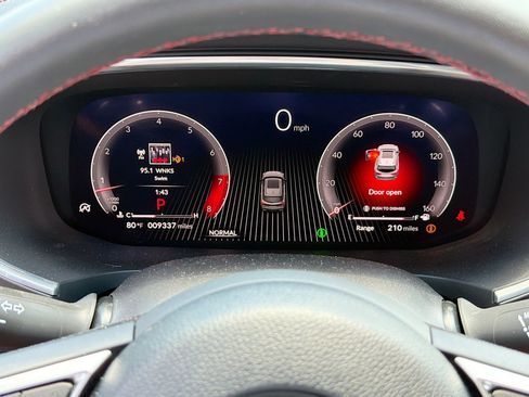 Used 2025 Acura MDX A-Spec AWD/4WD image 10