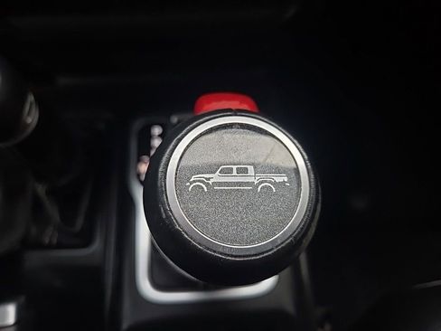 Used 2021 Jeep Gladiator Overland w/ Popular Equipment Package image 70