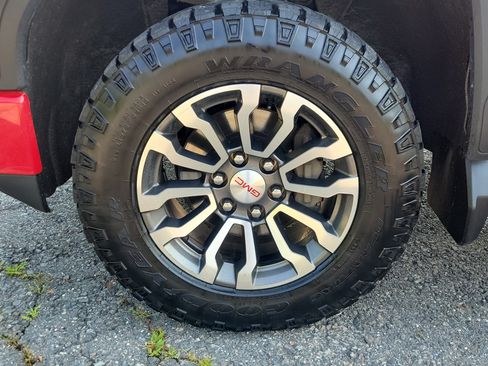 Used 2021 GMC Sierra 1500 AT4 AWD/4WD image 12