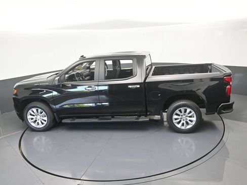Used 2021 Chevrolet Silverado 1500 Custom RWD image 41