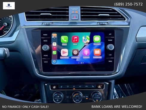 Used 2019 Volkswagen Tiguan SE w/ Panoramic Sunroof Package image 10