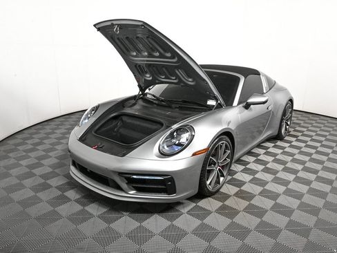 Certified 2024 Porsche 911 Targa 4S image 30