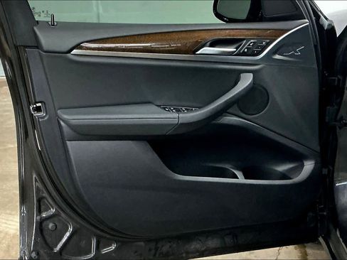 Used 2019 BMW X3 xDrive30i w/ Driving Assistance Package image 24