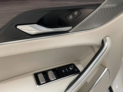 New 2023 Jaguar F-PACE S image 8