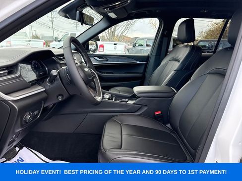 New 2025 Jeep Grand Cherokee Limited w/ Luxury Tech Group II image 19