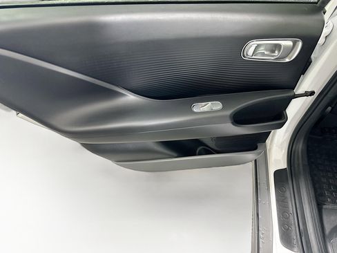 Used 2023 Hyundai Ioniq 6 SE RWD image 25