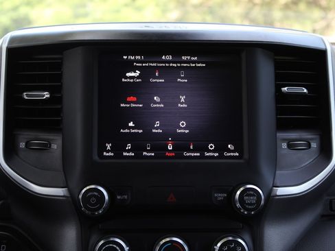 Used 2020 RAM 1500 Big Horn AWD/4WD image 17