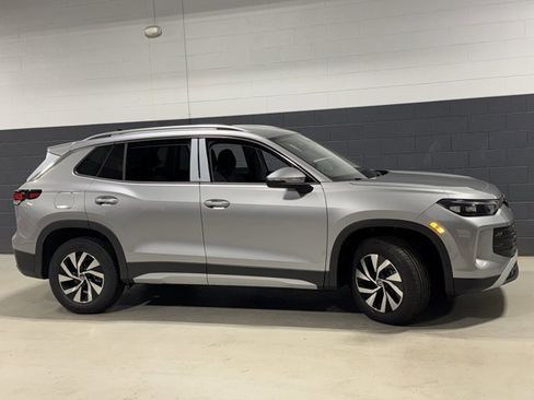 New 2025 Volkswagen Tiguan S image 24