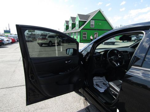 Used 2019 Nissan Leaf SL Plus FWD image 10