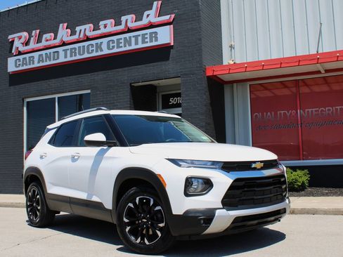 Used 2021 Chevrolet TrailBlazer LT FWD image 10