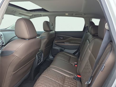 Used 2019 Nissan Murano Platinum w/ Cargo Package AWD/4WD image 10