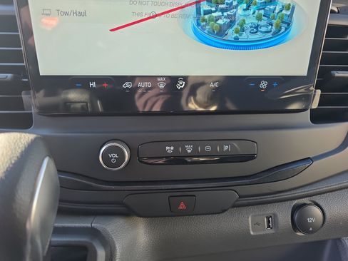 New 2026 Ford Transit 250 Base image 23