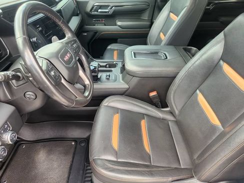 Used 2022 GMC Sierra 1500 AT4 w/ AT4 Premium Package AWD/4WD image 14