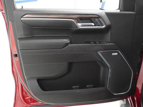 Used 2023 GMC Sierra 1500 SLT image 10