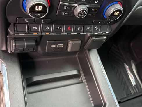 Used 2020 Chevrolet Silverado 1500 RST w/ All-Star Edition AWD/4WD image 24