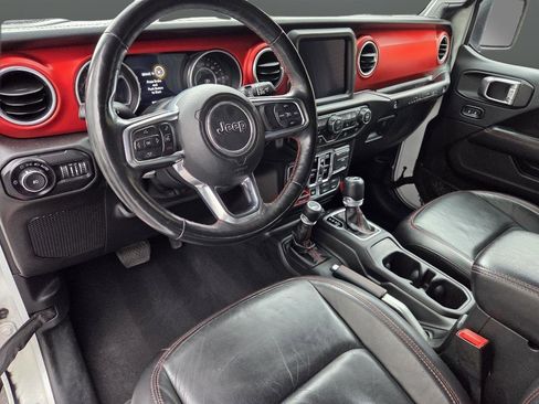 Used 2018 Jeep Wrangler Unlimited Rubicon AWD/4WD image 10