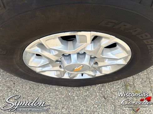 Used 2024 Chevrolet Silverado 2500 LTZ w/ LTZ Plus Package AWD/4WD image 22