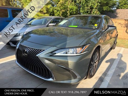 Used 2020 Lexus ES 350 w/ Premium Package FWD image 1