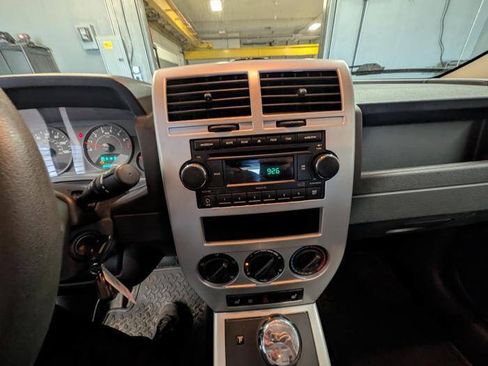 Used 2008 Jeep Patriot Sport AWD/4WD image 35