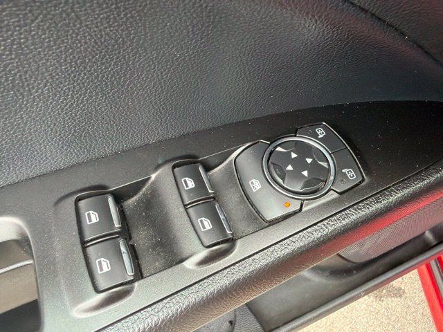 Used 2020 Ford Fusion SEL FWD image 21