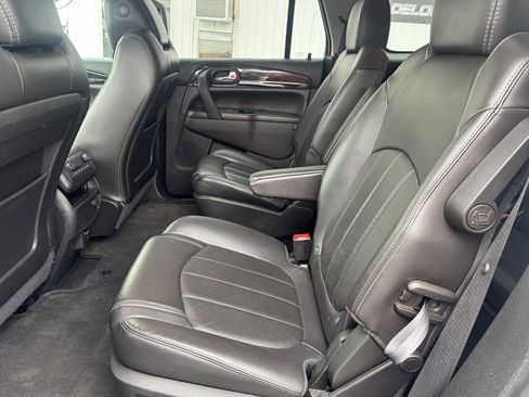 Used 2016 Buick Enclave Leather image 20