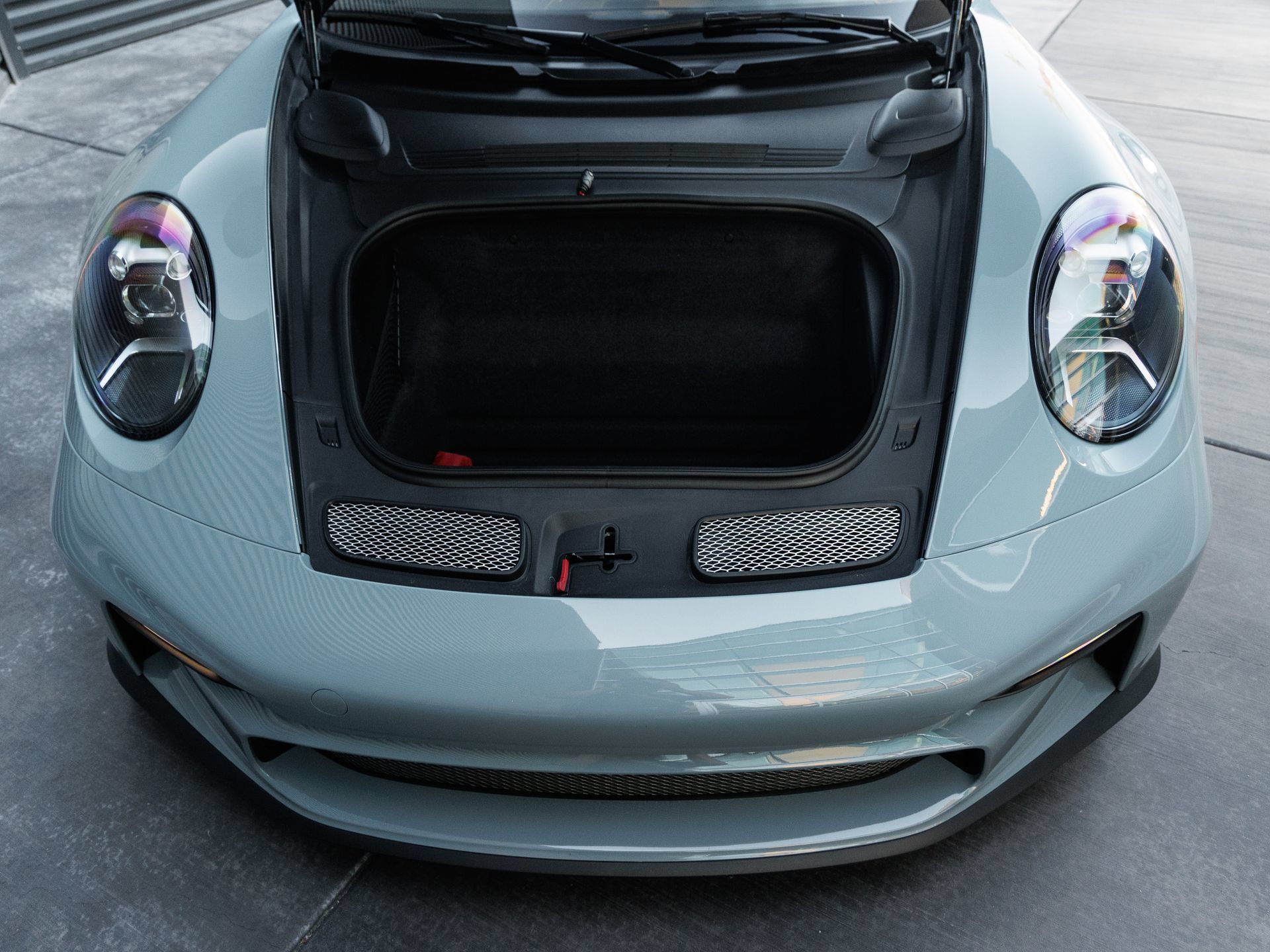Certified 2024 Porsche 911 GT3 RS RWD image 44