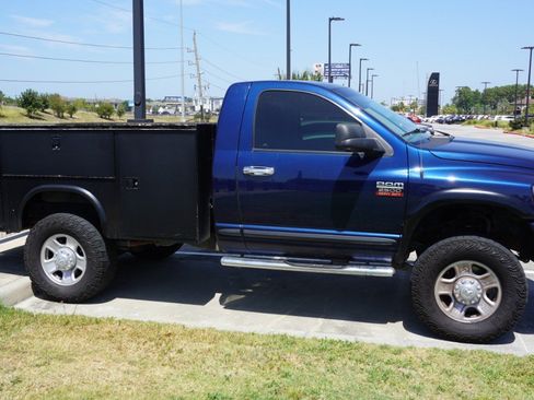 Used 2009 Dodge Ram 2500 Truck SLT w/ Trailer Tow Group AWD/4WD image 4