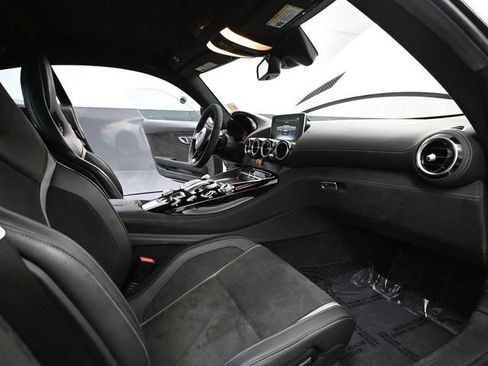 Used 2018 Mercedes-Benz AMG GT R image 42