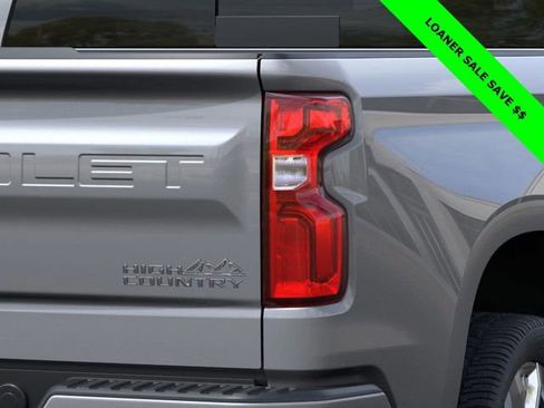 New 2025 Chevrolet Silverado 1500 High Country image 11