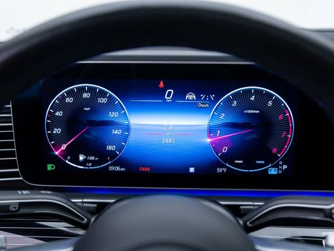 New 2025 Mercedes-Benz GLS 450 4MATIC image 25