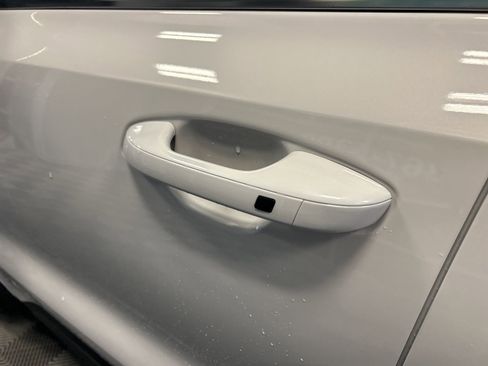 New 2026 Kia Sorento S w/ S Panoramic Sunroof Package FWD image 8