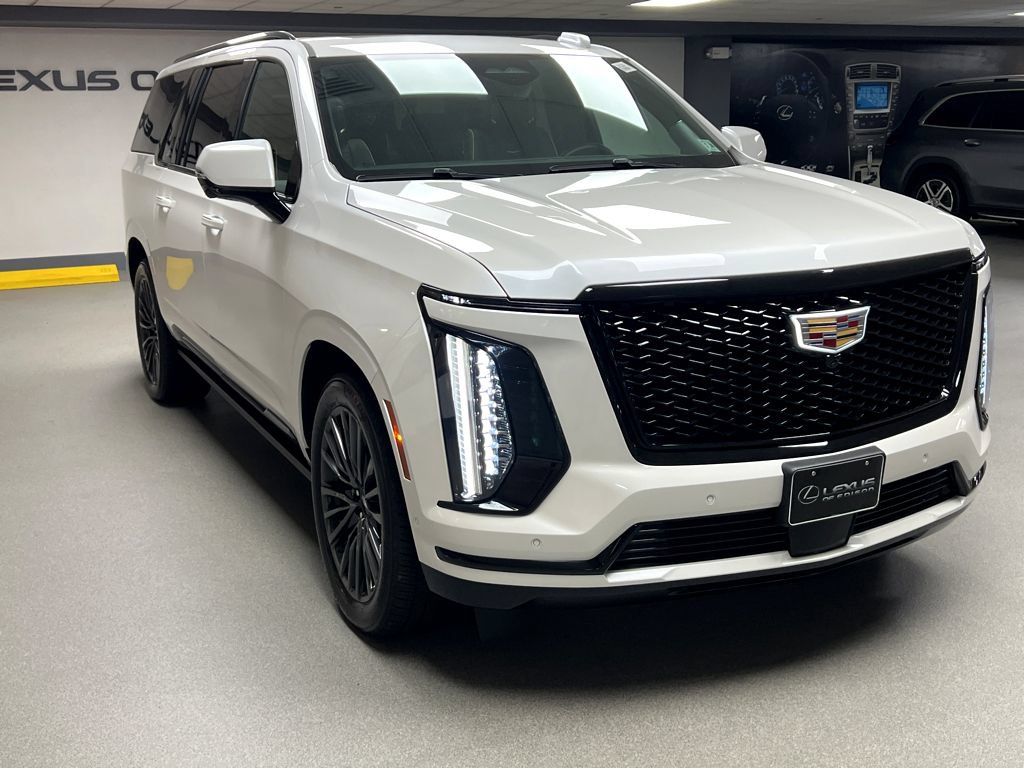 Used 2025 Cadillac Escalade ESV Sport Platinum w/ LPO, Floor Liner Package AWD/4WD image 1