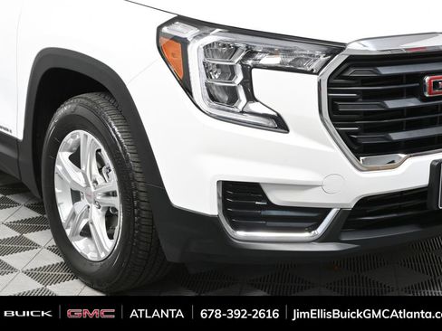 Certified 2024 GMC Terrain SLE image 31