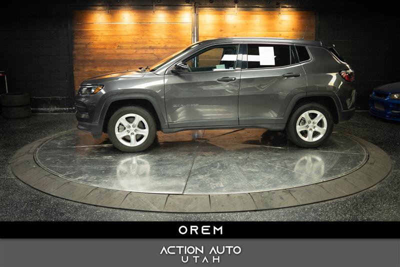 Used 2023 Jeep Compass Sport AWD/4WD image 1