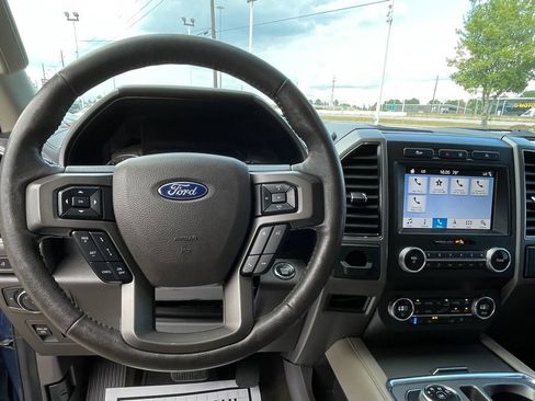 Used 2019 Ford Expedition XLT w/ Equipment Group 202A image 20