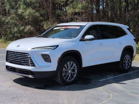 New 2026 Buick Enclave Preferred w/ Power Package FWD image 7