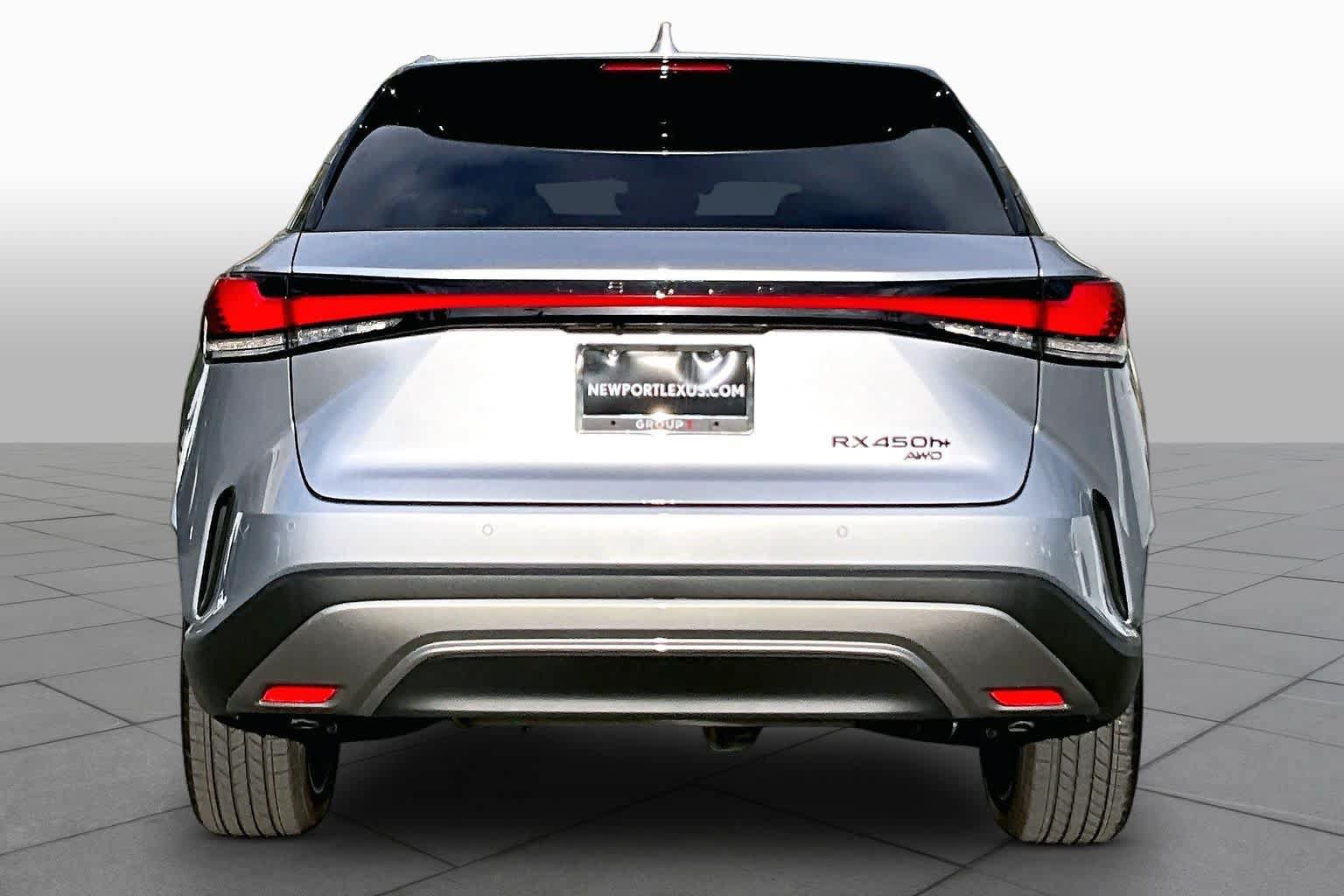 New 2026 Lexus RX 450h AWD w/ Convenience Package image 4