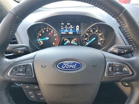 Used 2019 Ford Escape SEL image 20