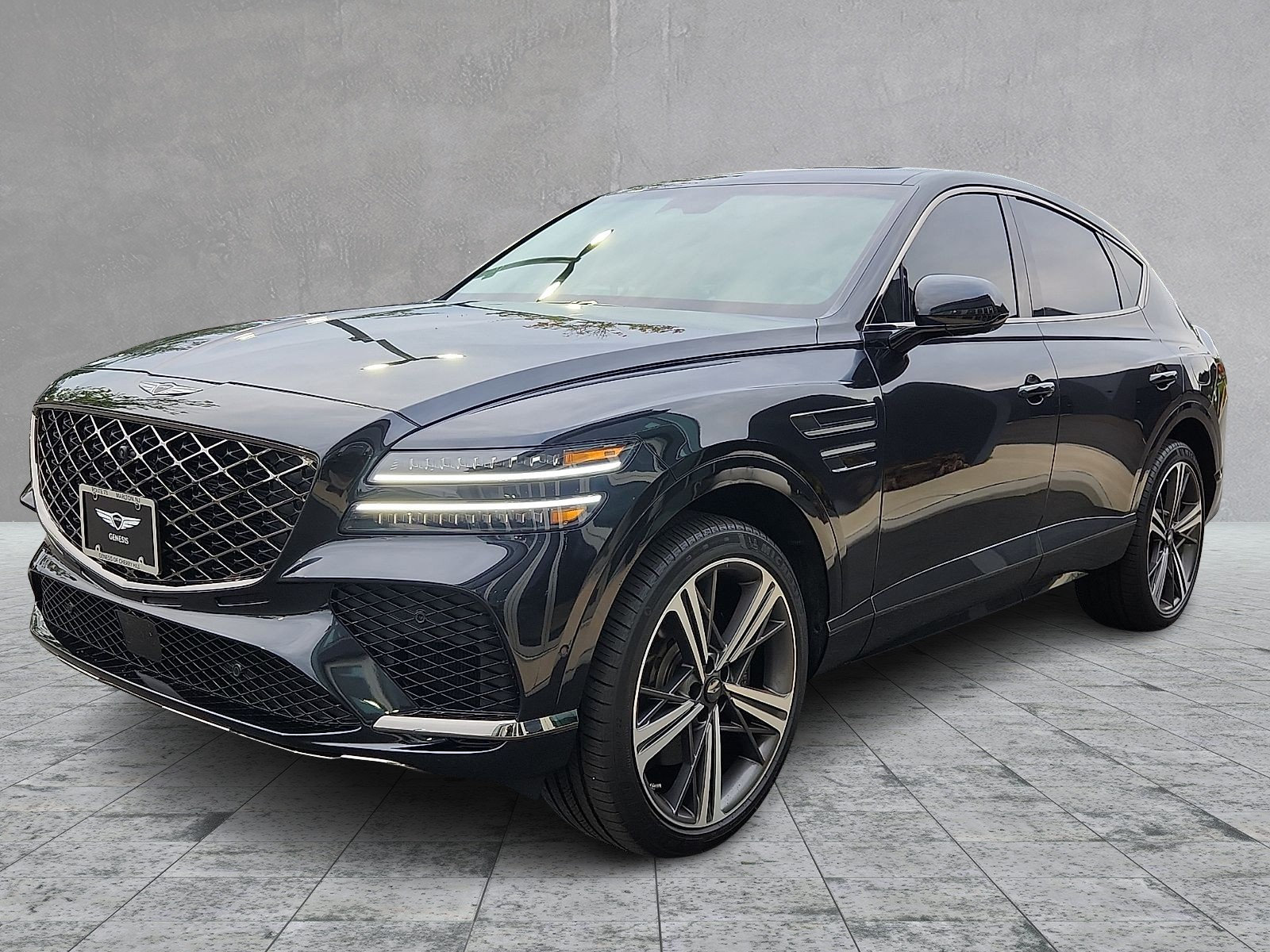 Certified 2025 Genesis GV80 3.5T e-SC AWD/4WD image 3
