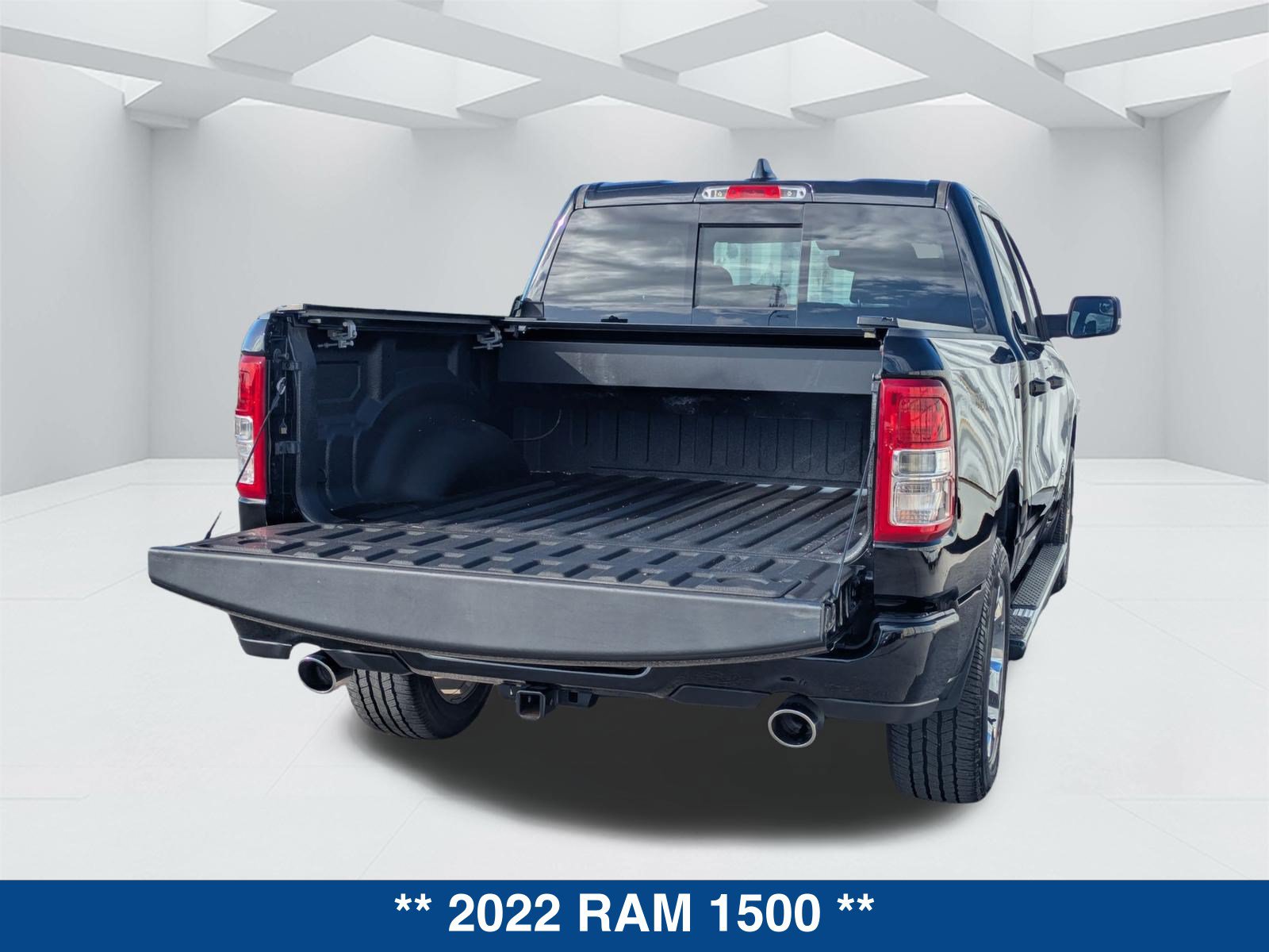 Used 2022 RAM 1500 Big Horn RWD image 16