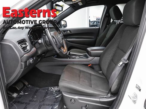 Used 2025 Dodge Durango GT RWD image 14