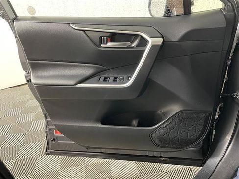 Certified 2025 Toyota RAV4 LE AWD/4WD image 20