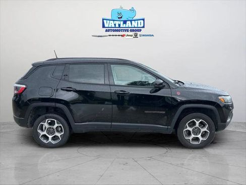 Certified 2022 Jeep Compass Trailhawk AWD/4WD image 6