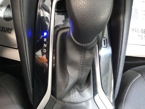 Used 2024 Toyota Corolla LE image 32